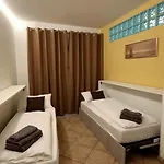 Residenza Dentro Le Mura - 5 Min Walk To Bernina Express